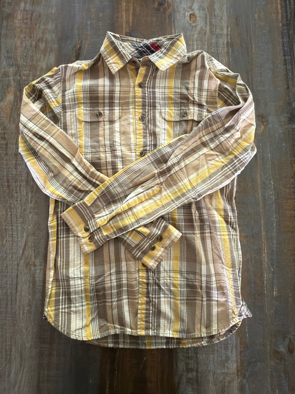 Men’s Lightweight North Face Button Down
